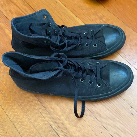 Men’s High Top Black Converse All Stars